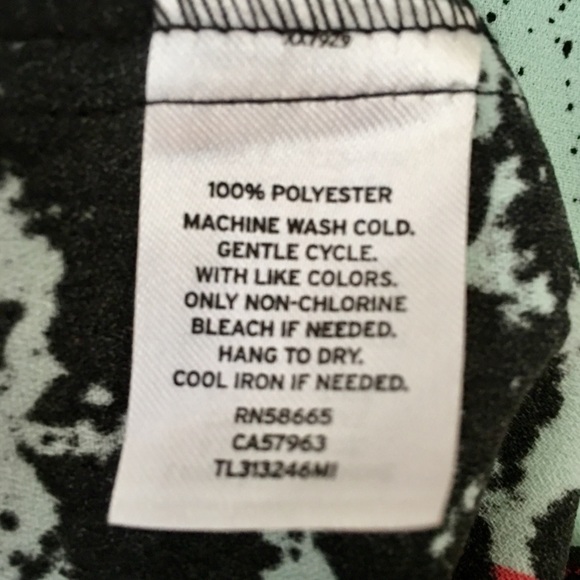 👗Playful scoop back Leith dress🌴 - Picture 5 of 5